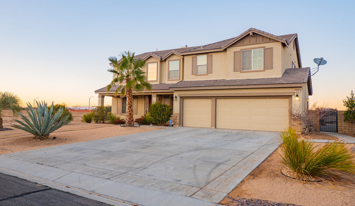 3661 Paddock Way, Lancaster, CA 93536